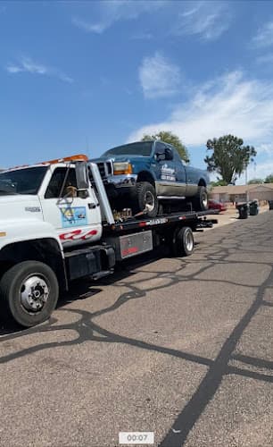 Gruas Sonic Towing Service LLC tow truck