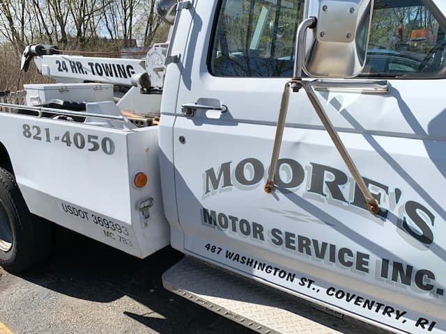 Moore's Motor Service, Inc. tow truck