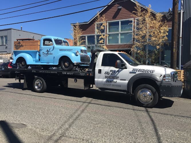 Big D Towing tow truck