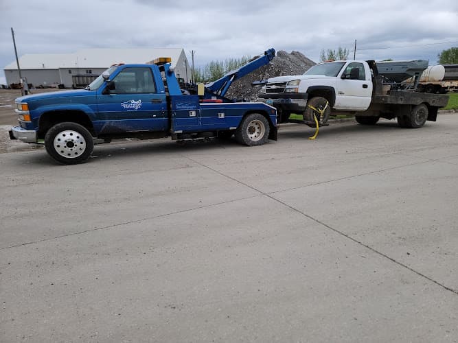 Knutson Towing LLC tow truck