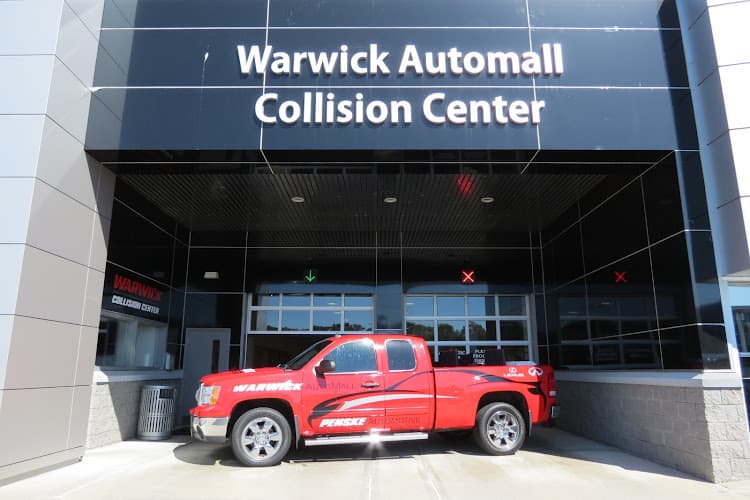 Warwick Collision Center tow truck
