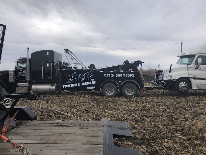 B&C Truck & Tire Repair - Mobile Unit Only tow truck