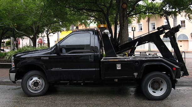 Oahu Towing Company tow truck