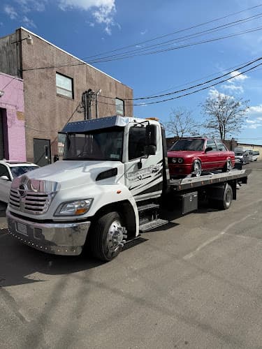 Milestone Towing & Recovery Co. tow truck