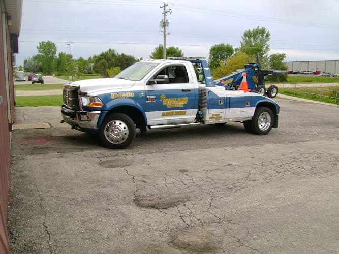 Detail Towing tow truck