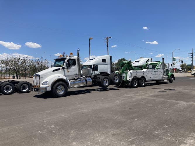 Southwest 24 hr towing tow truck