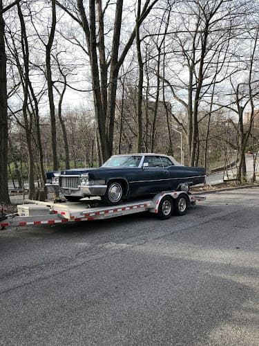J R Towing & Recovery llc tow truck