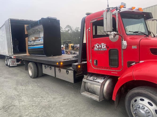 S&B Towing and Recovery tow truck