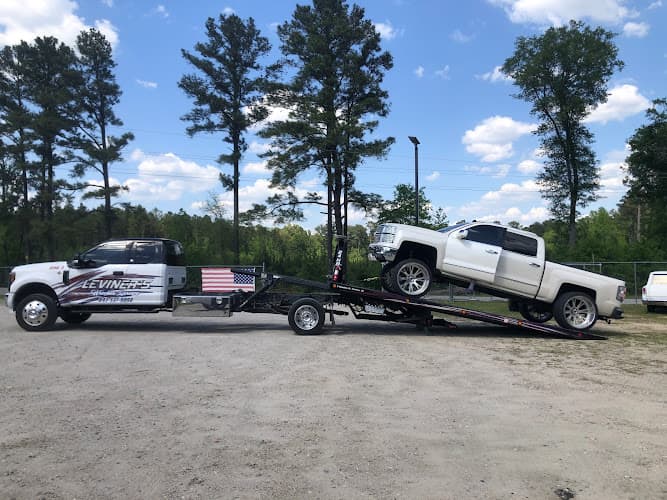 Leviner Auto & Wrecker Services tow truck