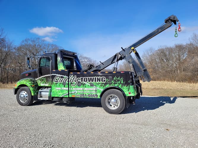 Quality Towing LLC. tow truck