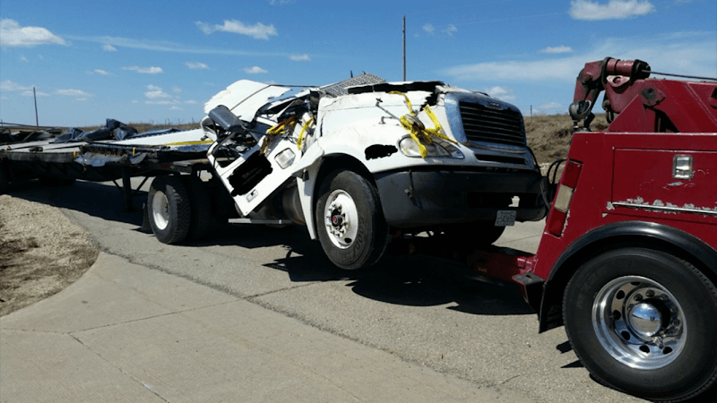 Flint Hills Towing Inc tow truck