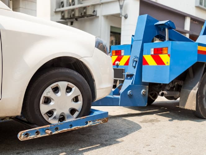 Sid's Towing Service tow truck