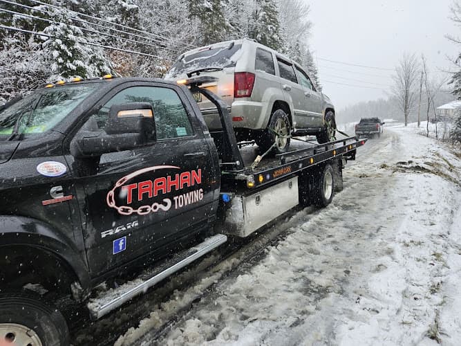Trahan Towing and Recovery tow truck