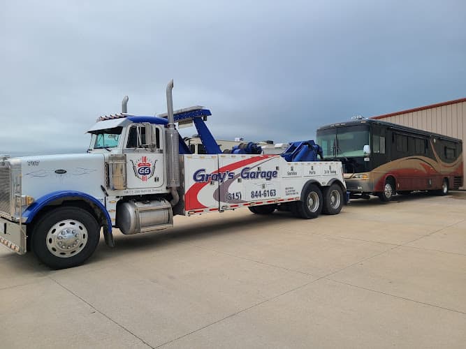 Gray's Garage, Inc. tow truck
