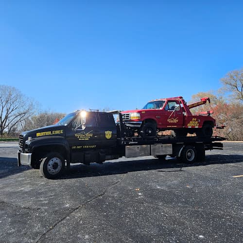 American Towing and Recovery tow truck