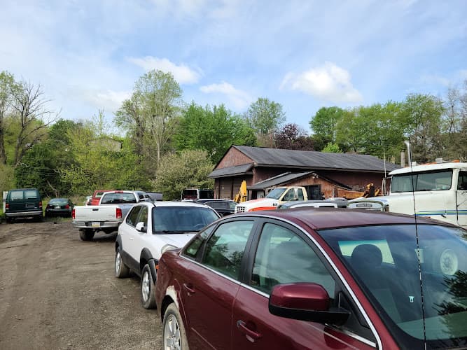 Nick's Towing and Auto tow truck