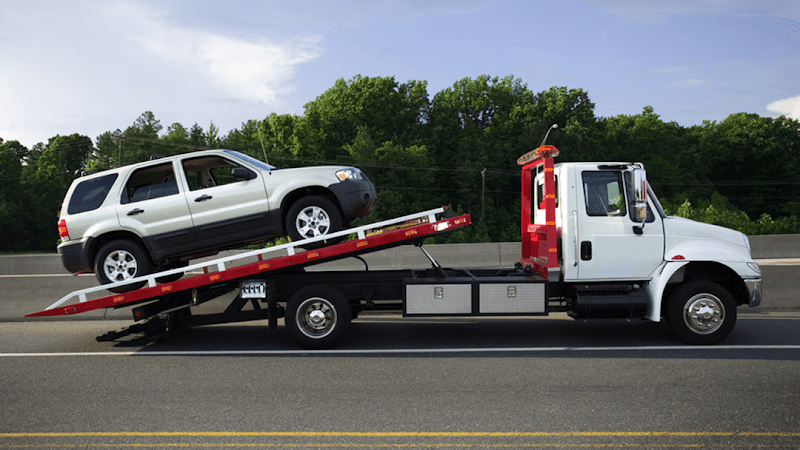 Ponderosa Towing tow truck