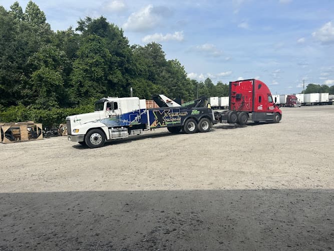 Xtreme Towing Parts and Service tow truck