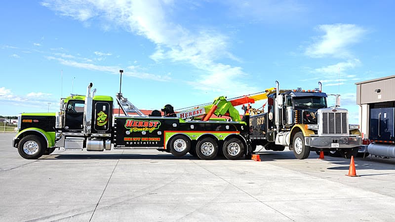 Herbst Towing tow truck