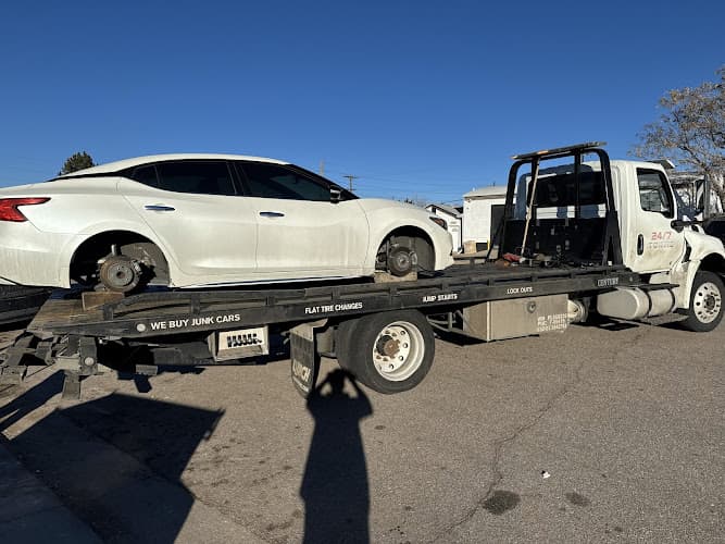 Littleton Towing Service tow truck