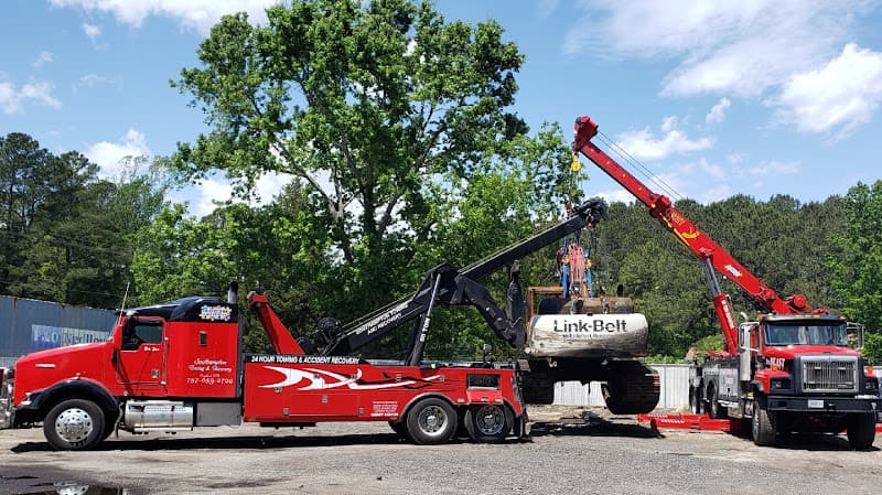 Southampton Towing & Recovery tow truck