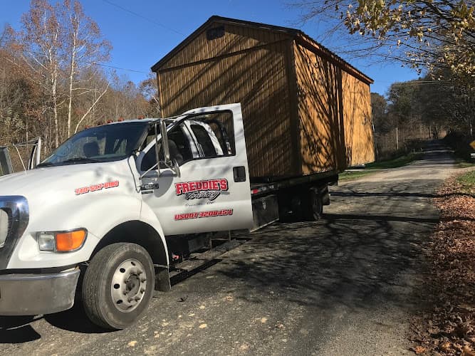 Freddies Towing tow truck