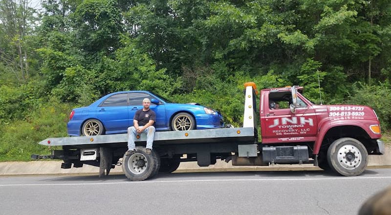 JNH Towing and Recovery LLC tow truck