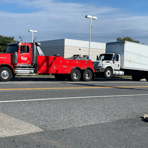 BBT & Recovery Wrecker Service tow truck