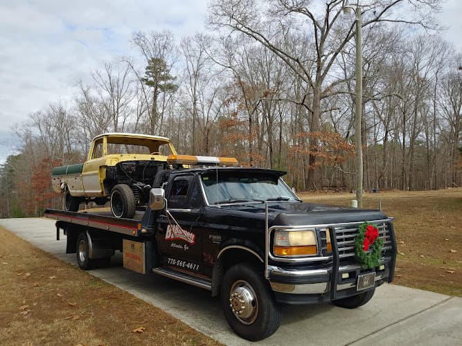 B L Burnett Towing & Recovery tow truck