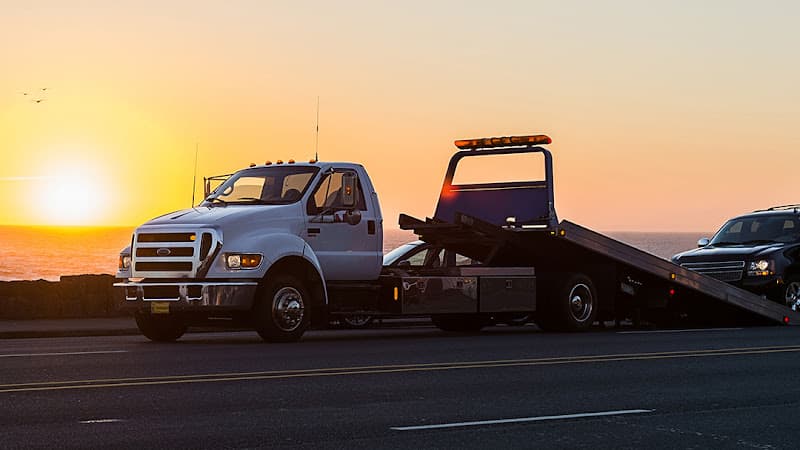 Gillispie Towing tow truck
