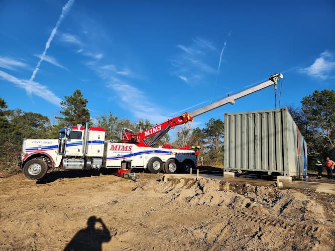 Mims Wrecker Service tow truck