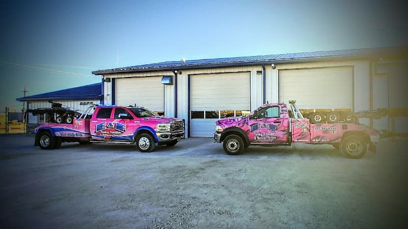 E&F Towing tow truck