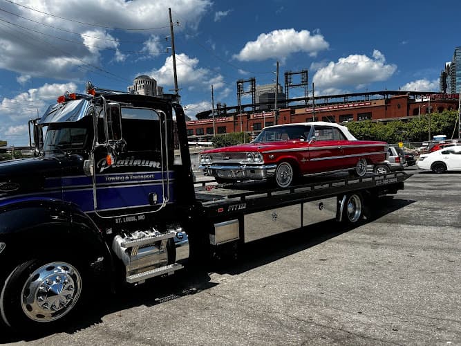 Platinum Towing & Transport tow truck