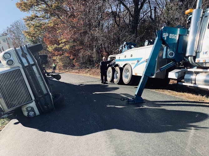 Llewellyn Towing & Repair tow truck