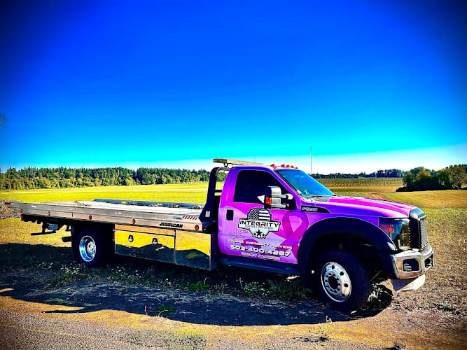 Integrity Towing & Recovery tow truck