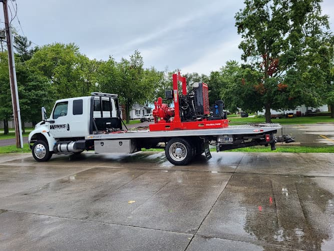 Winks Towing tow truck