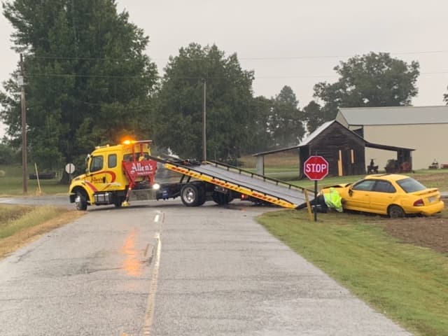 Allen's Towing and Recovery tow truck