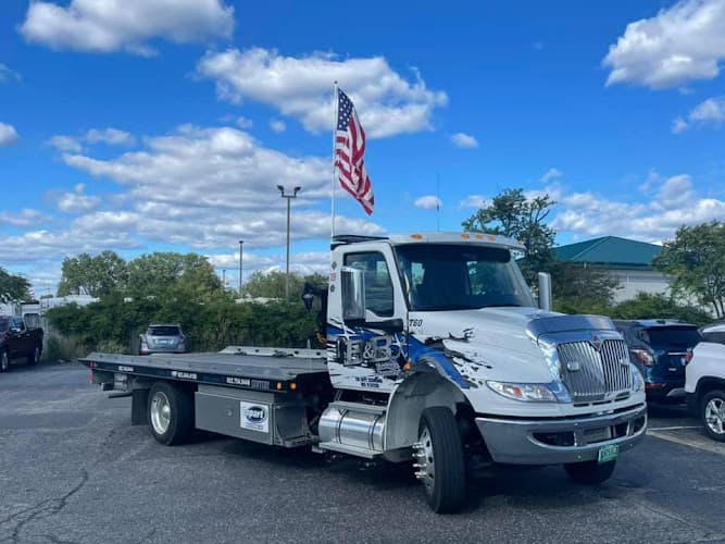 B & B Towing Service tow truck