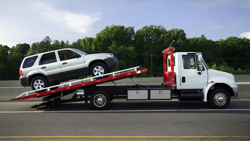 Main Street Wrecker Service LLC tow truck