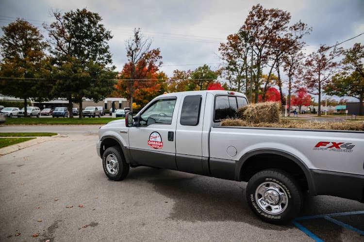 Dave's Garage Traverse City tow truck