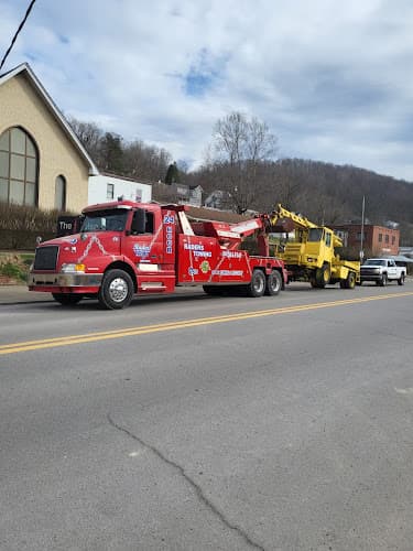 Raders Towing Service tow truck