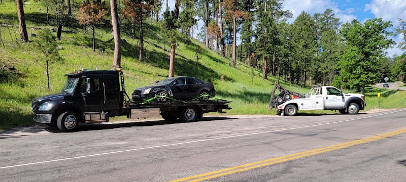 LJ's Recovery & Transport LLC tow truck