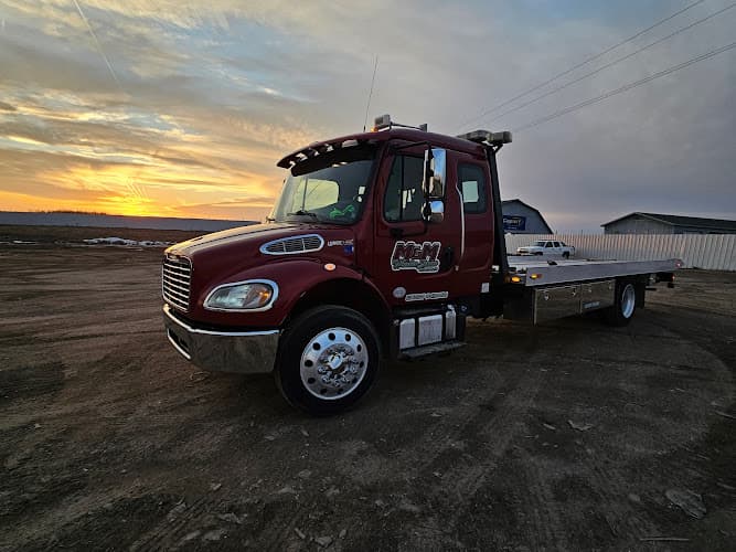 M&M Wrecker Service llc tow truck