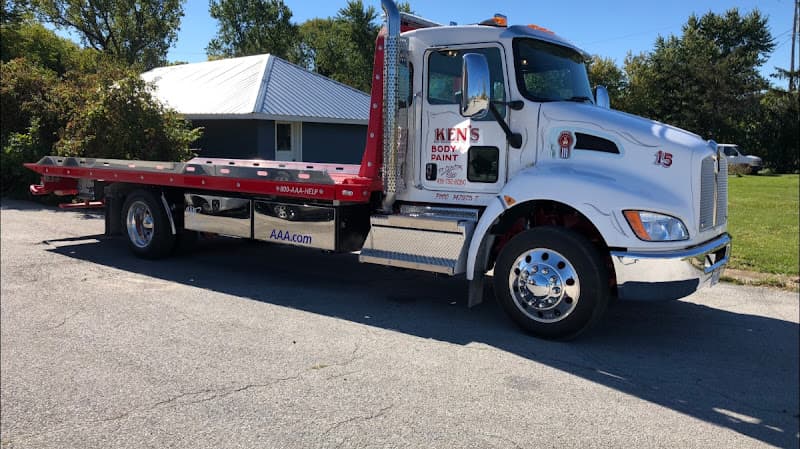 Ken's Body & Paint Towing tow truck