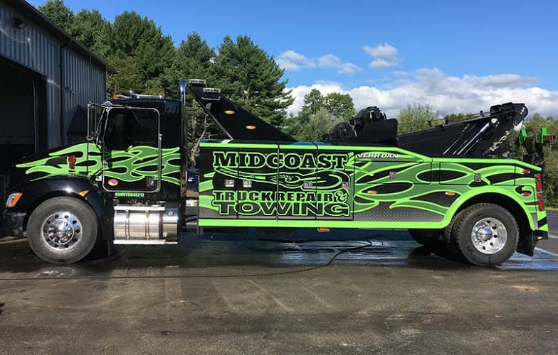 Midcoast Truck Repair & Towing tow truck