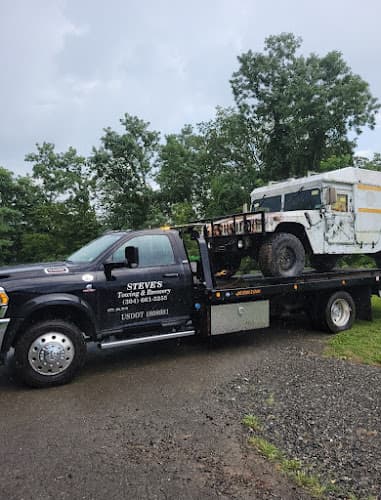 Steve's towing tow truck