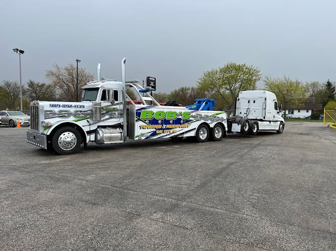 Bob's Towing & Recovery, Inc tow truck
