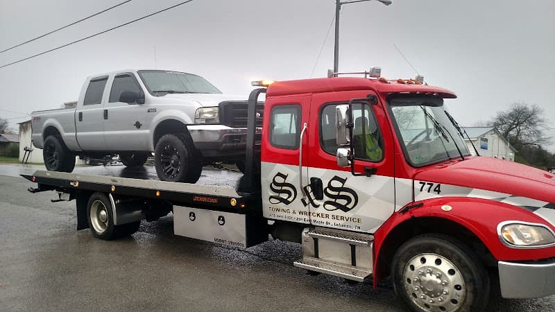 S&S Towing and Wrecker Service tow truck