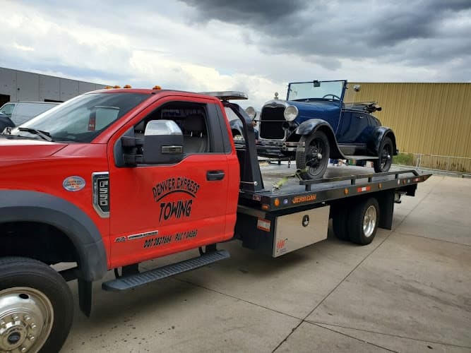 Denver Express Towing tow truck