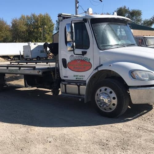 Simmons Towing & Auto Repair tow truck